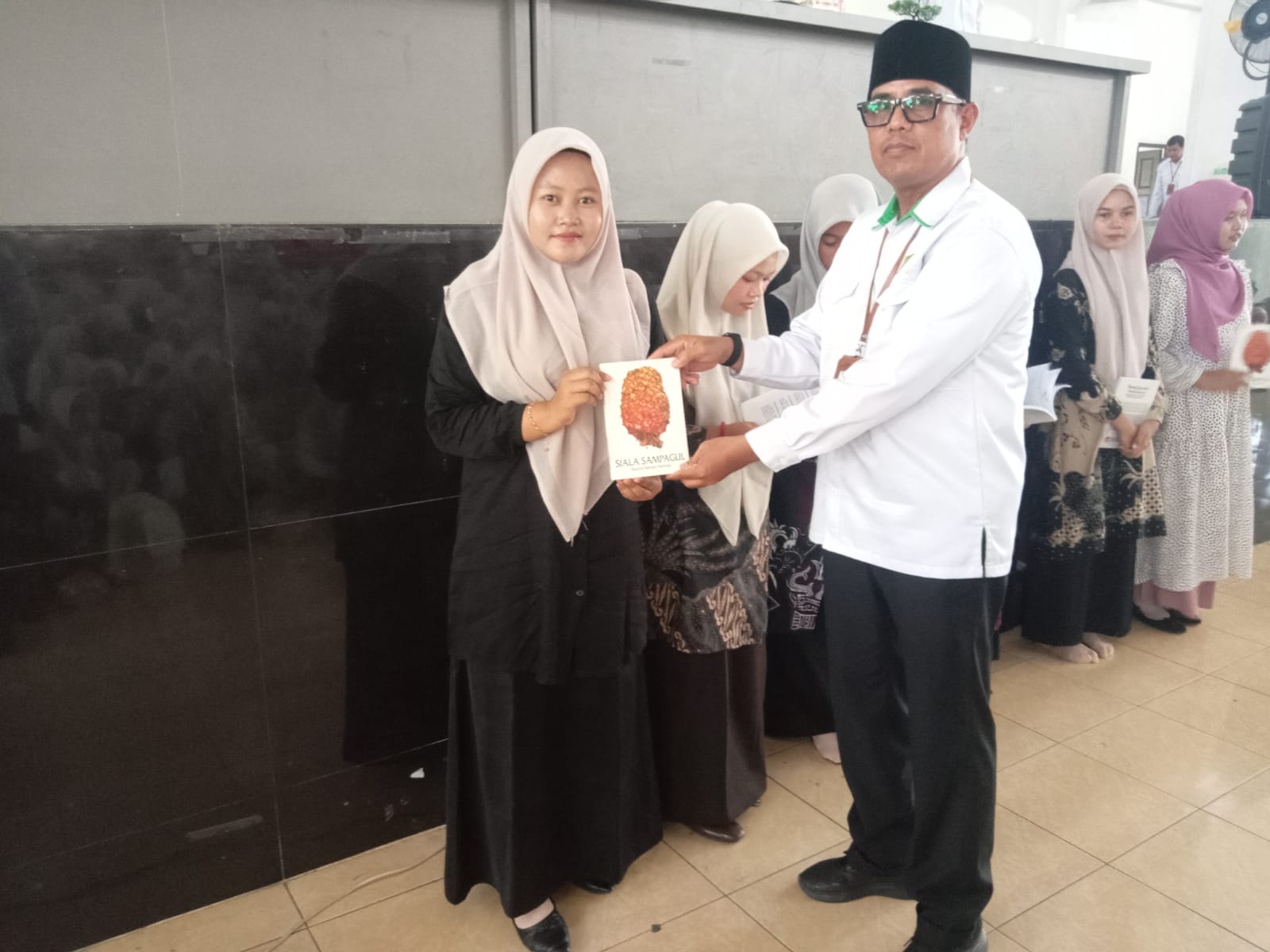 Suasana Ruang Baca
