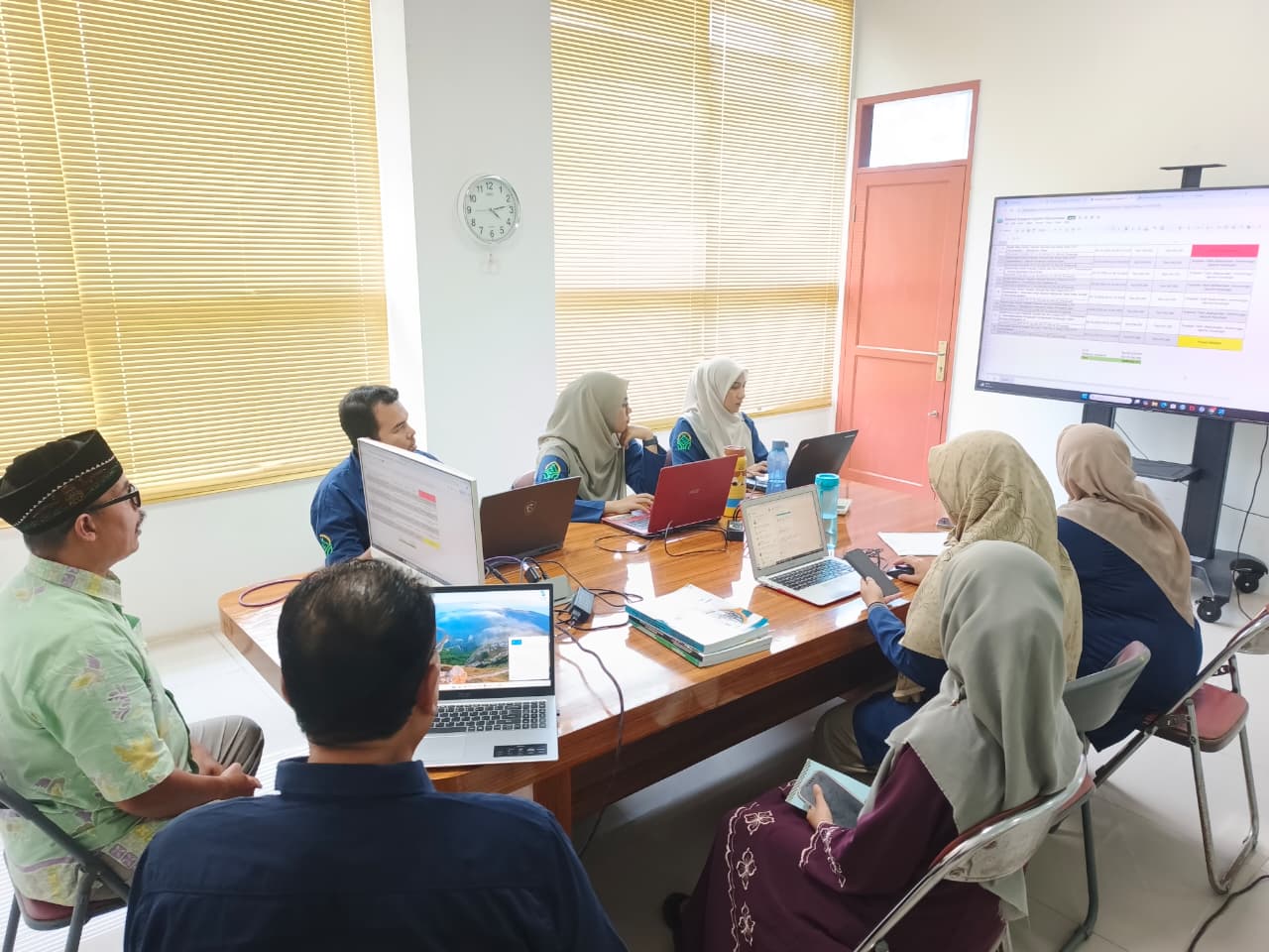 Suasana Ruang Baca